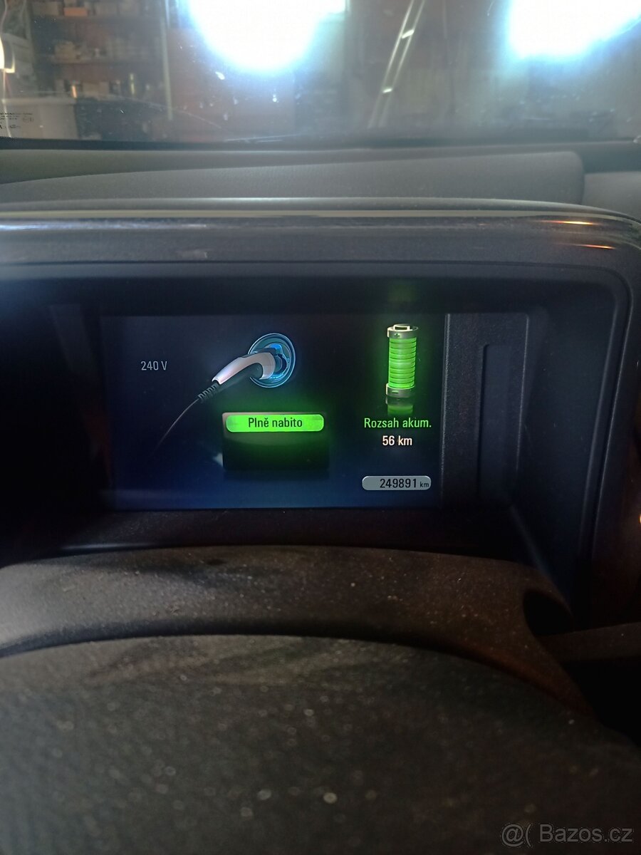 Prodám Opel Ampera 1.4 PHEV - 2