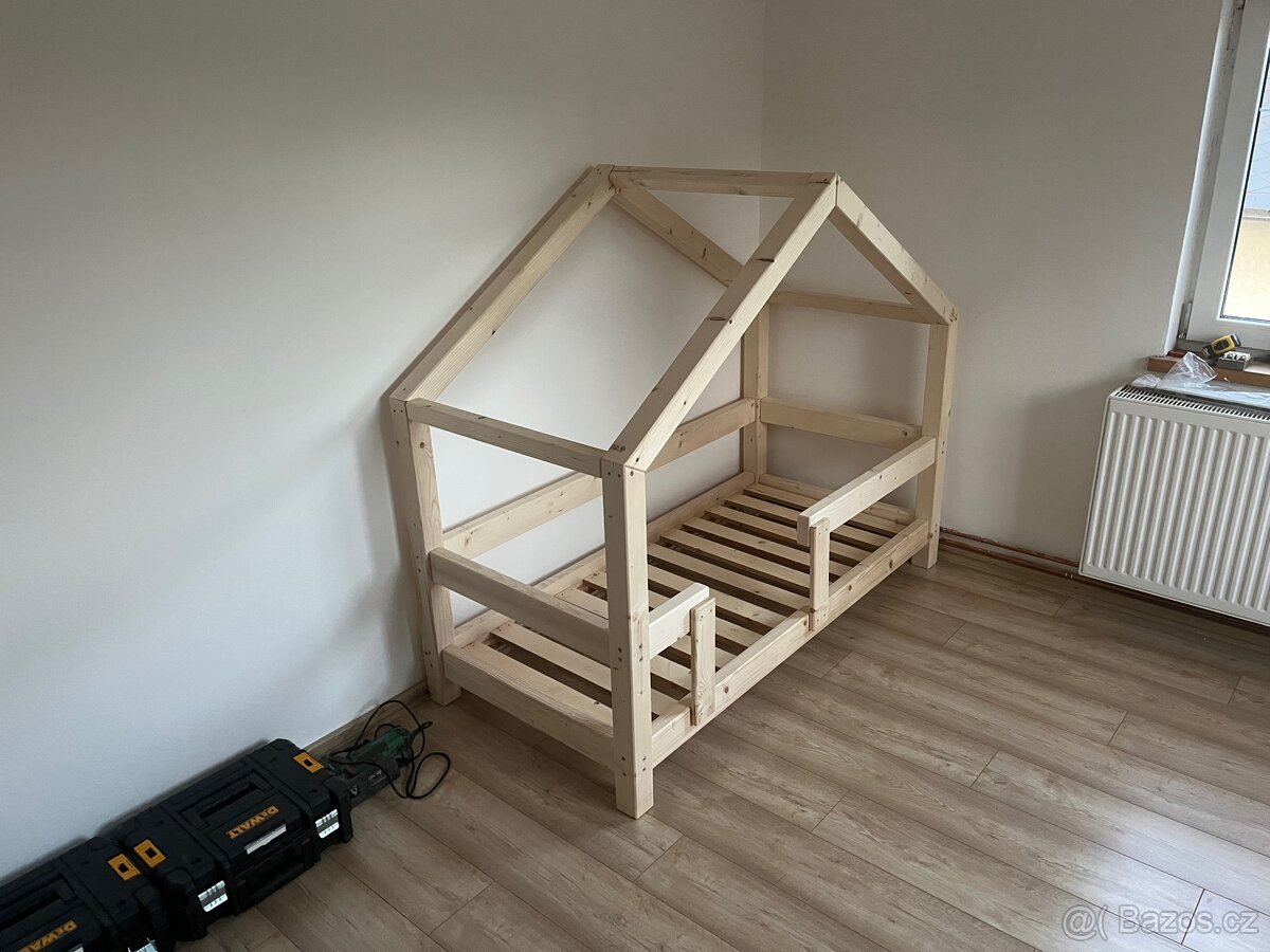 Dětská domečková postýlka - 2