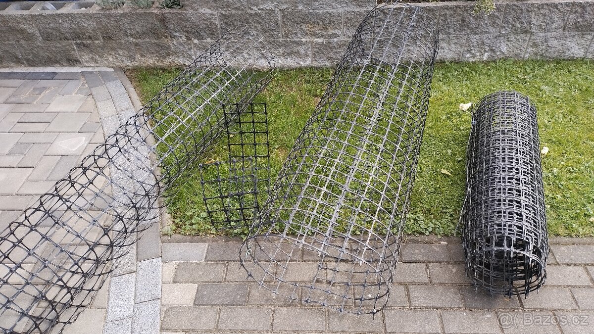 Plastova sit, vystužna mřižka - 2