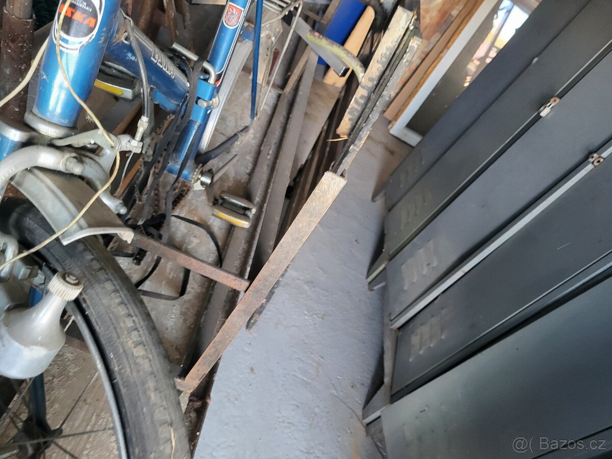 Plechové skříně - 2