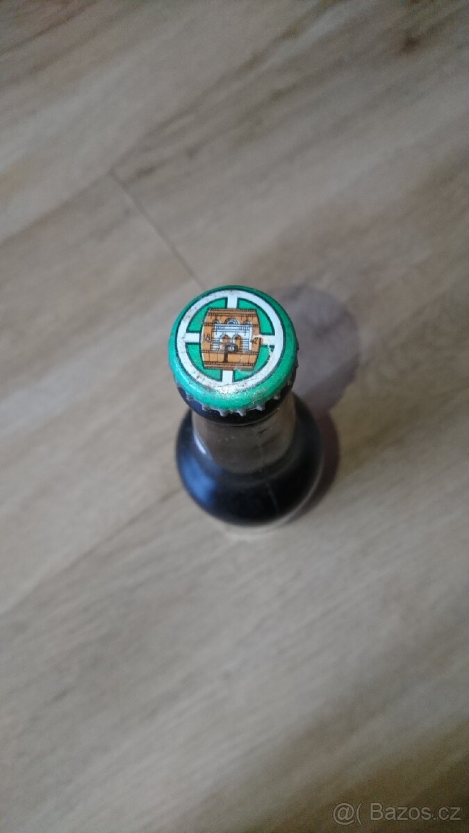 Láhev piva Pilsner Urquel ze 70.let - 2
