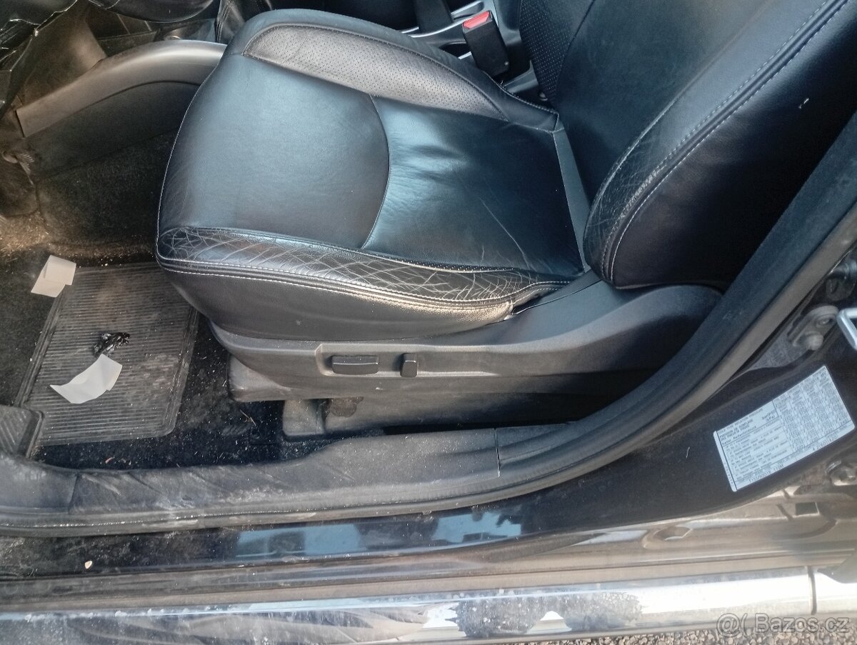 PEUGEOT 4007, CITROEN C-CROSSER SEDAČKY KOŽENÉ VYHŘÍVANÉ - 2