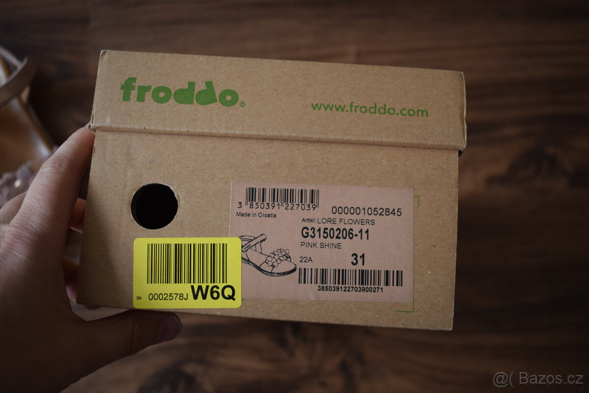 Třpytivě růžové sandále Froddo vel. 31 - 2