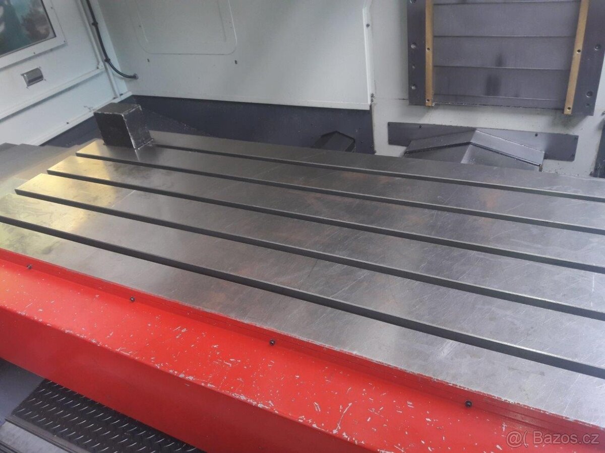 Obráběcí centrum (vertikální) KIHEUNG COMBI-U7 - 2