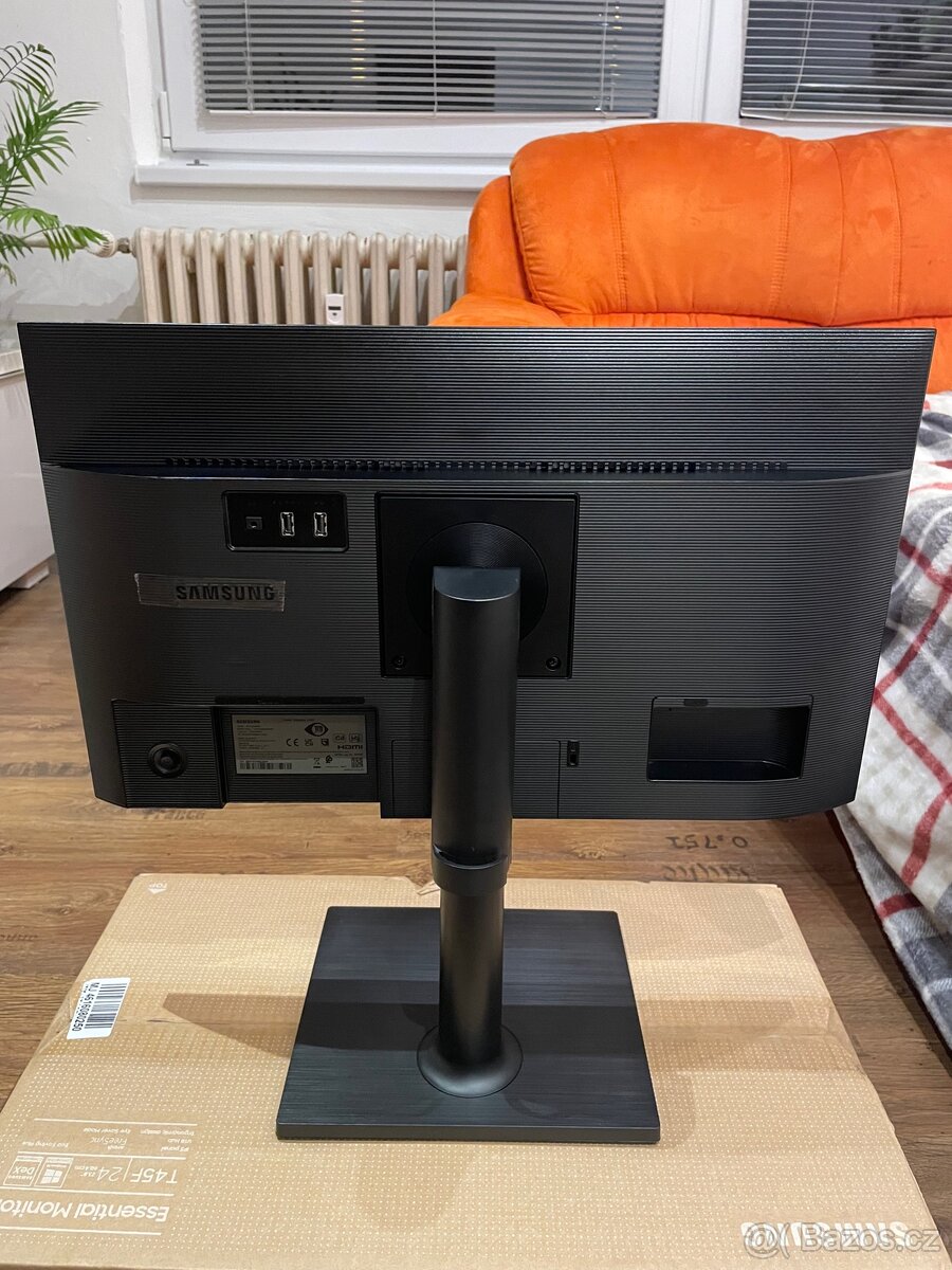 Monitor Samsung 24” 1920x1080 - 2