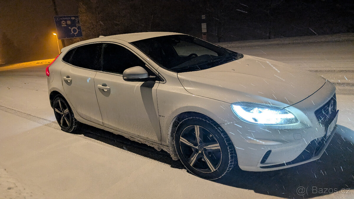 Volvo V40 D3 R-design - 2