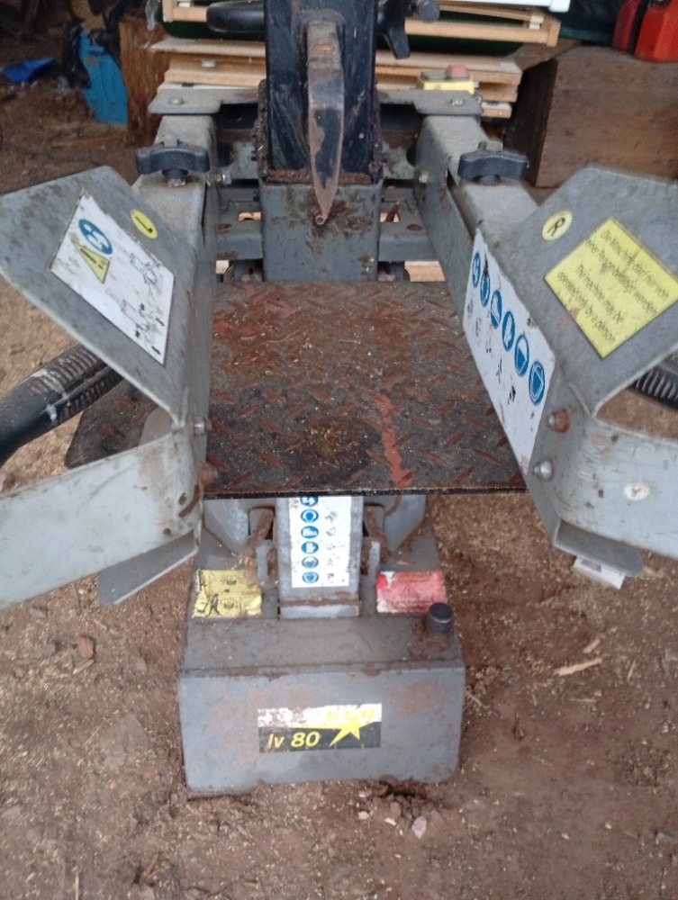 Štípačka dřeva WOODSTER LV 80 - 2