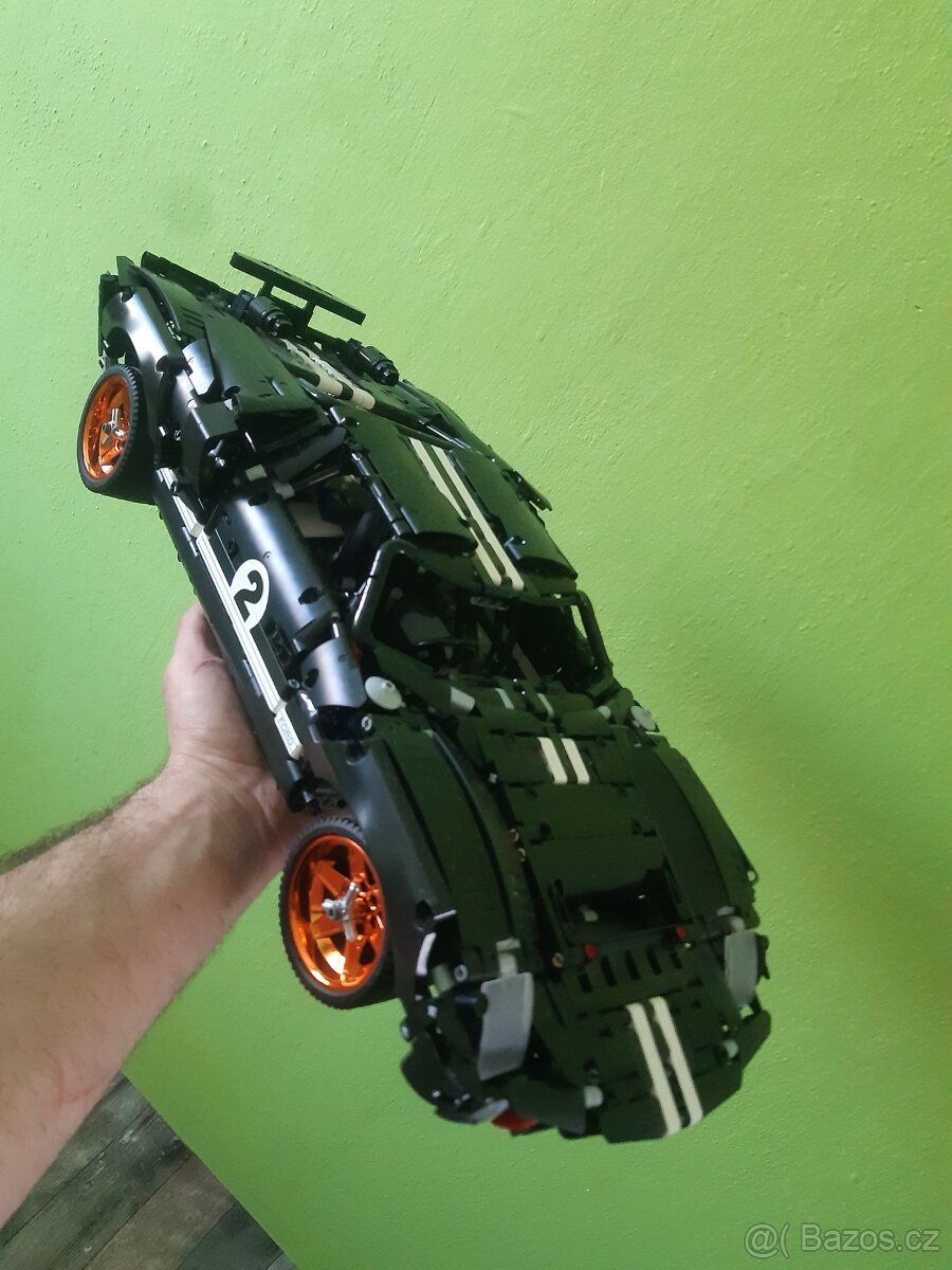 Lego Technic Ford GT40 Le Mans (Čína) - 2