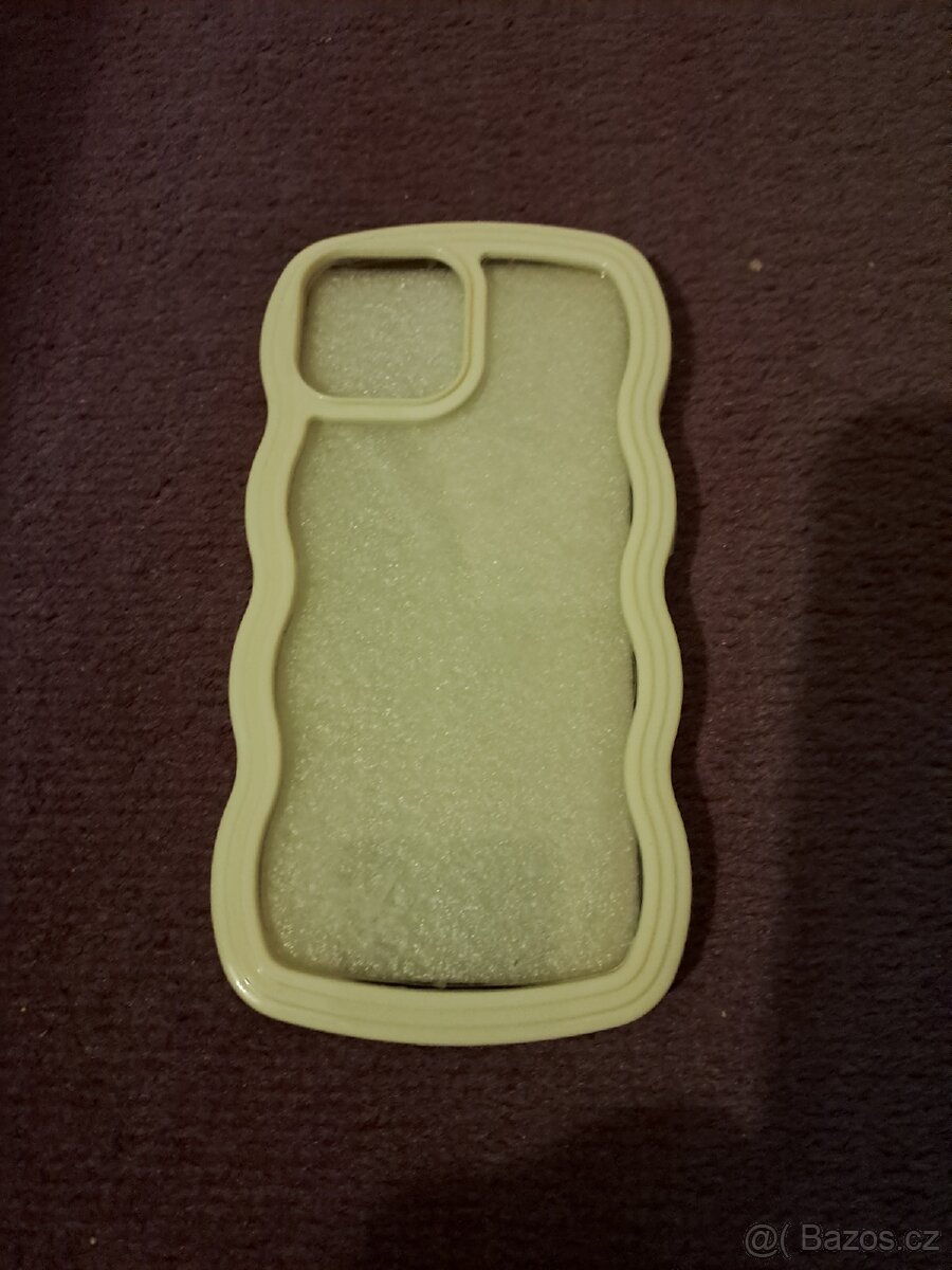 Kryt na iPhone 13 zdarma - 2