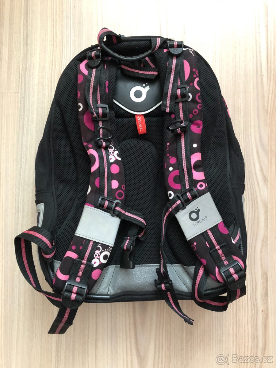 Prodám školní batoh Topgal - 2
