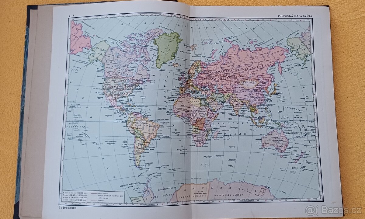 Prodám svazek map - 2