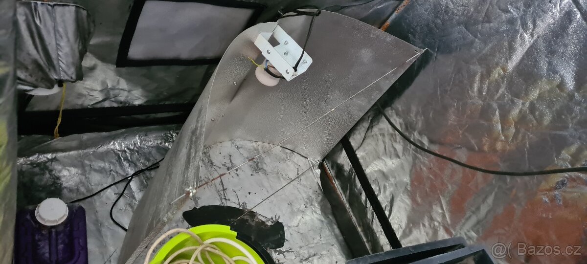 Prodám pěstební stan 1x1x2m - 2