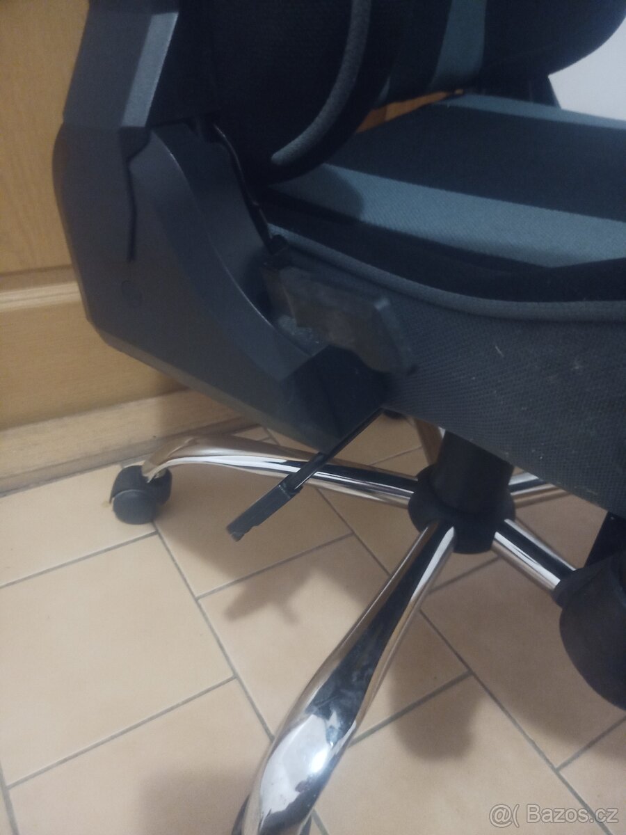 Herní křeslo - 2