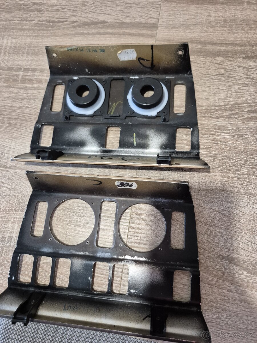 Mercedes Benz W124 dekor - 2