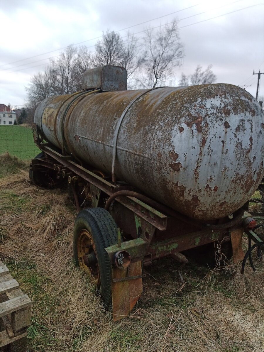 Cisterna, fekál,lejta - 2