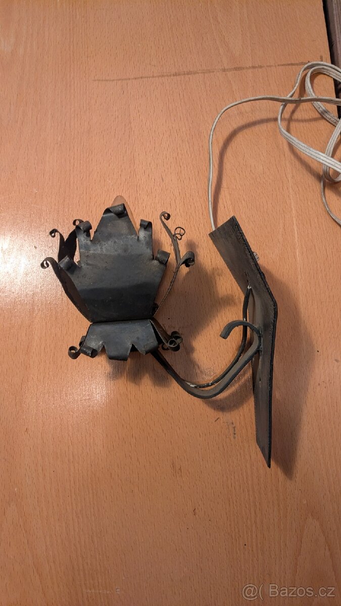 Nástěnná lampa - 2