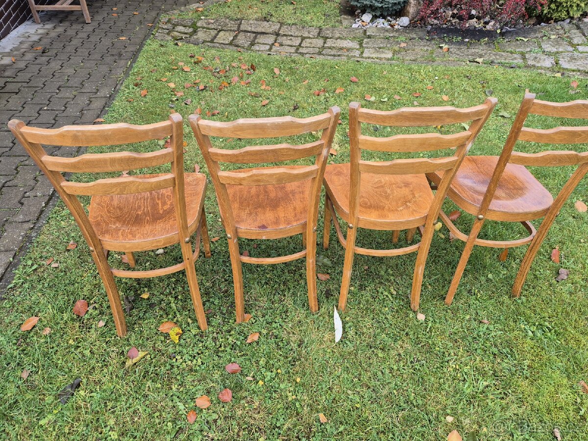 Masivní dřevené židle - 2