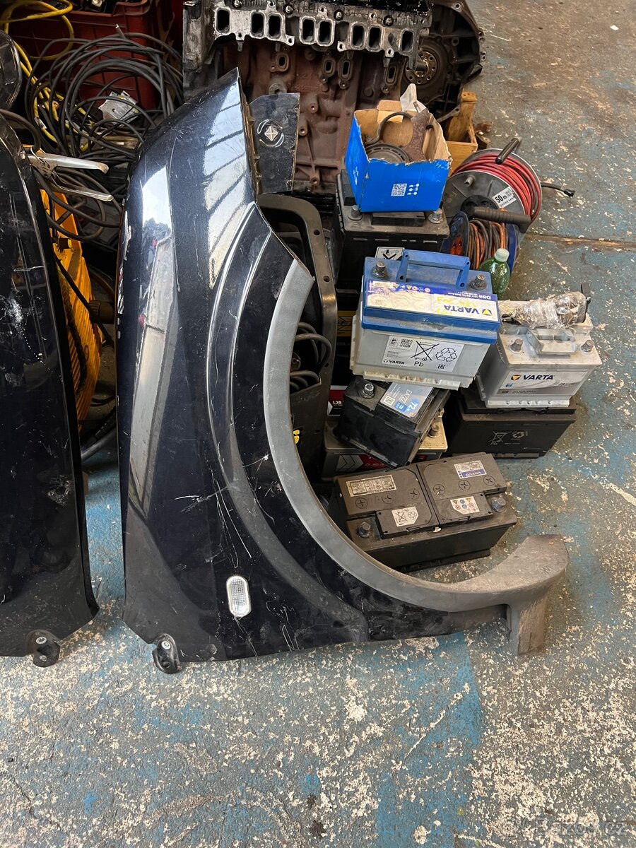 Ford Fusion blatnik pravy levy - 2