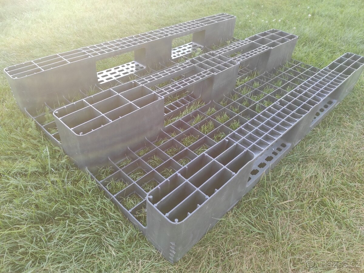 Plastové palety - 2