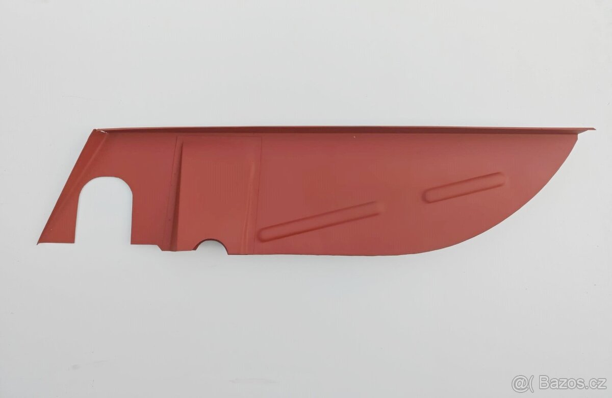 Boční svislá část u rezervy Tatra 603 - 2