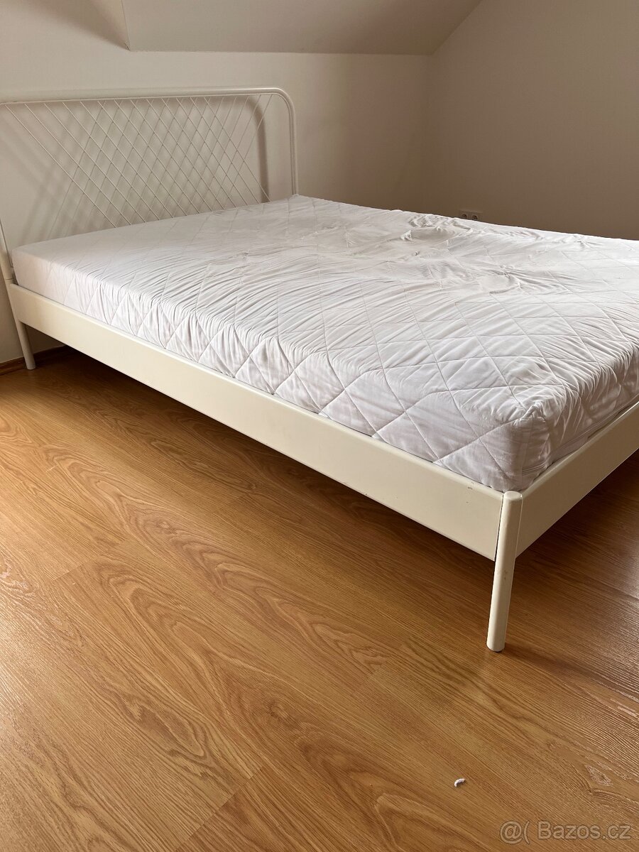 Postel IKEA - 2