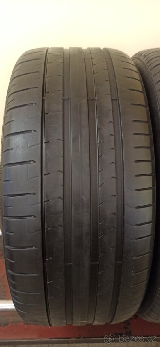 Pirelli P Zero 255/40 R20 101Y 4 mm - 2