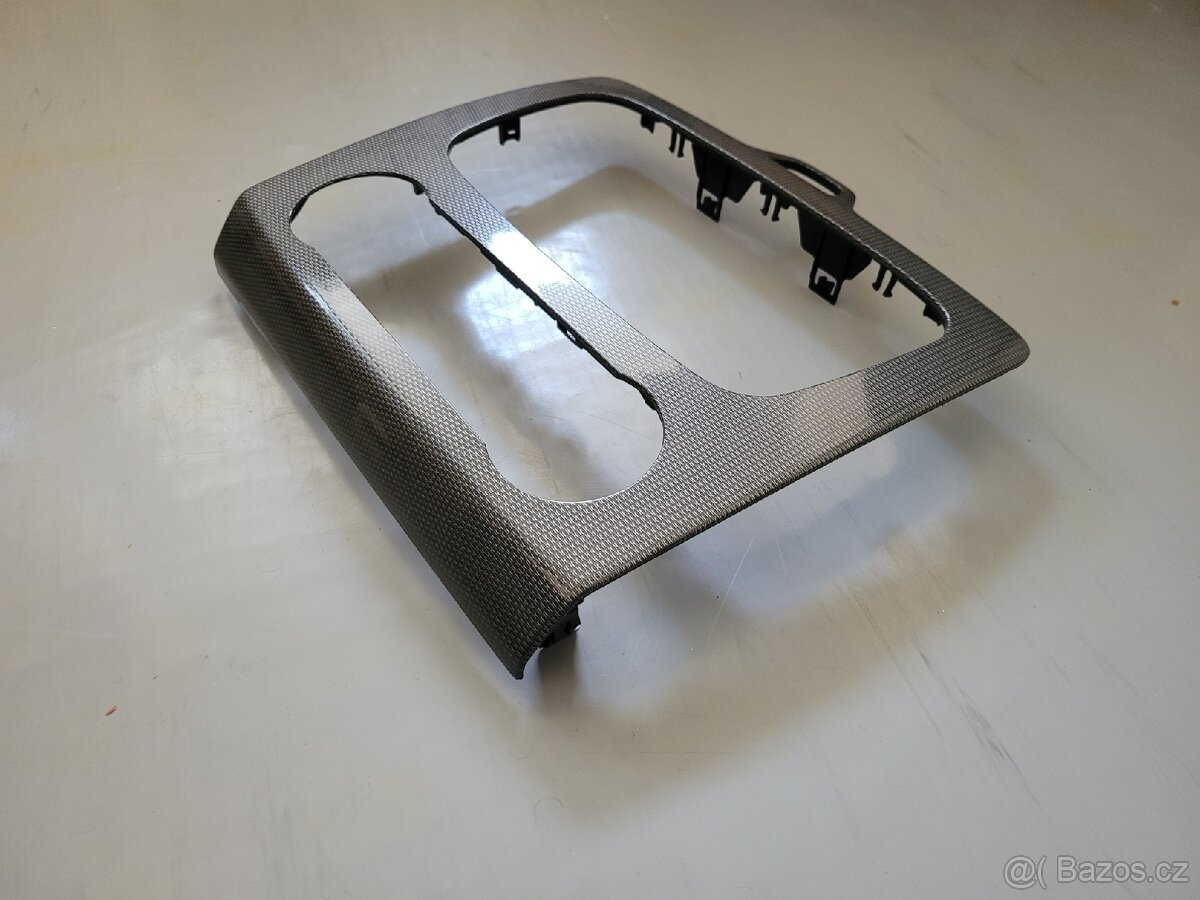 Ford Focus 2 rámeček radio karbon Titanium - 2