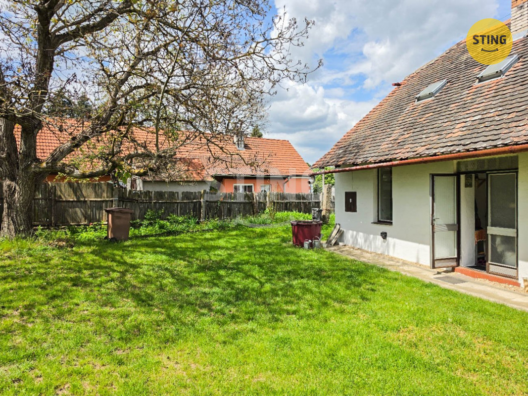 Rodinný dům, Chvalatice, 135968 - 2
