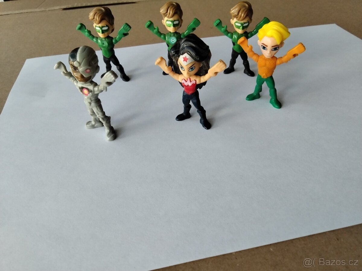 RŮZNÉ FIGURKY - 2