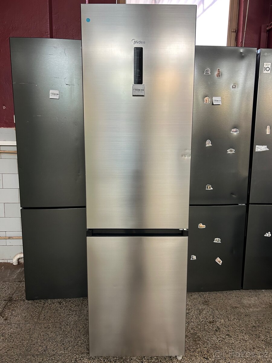 Lednice Midea 205cm - 2