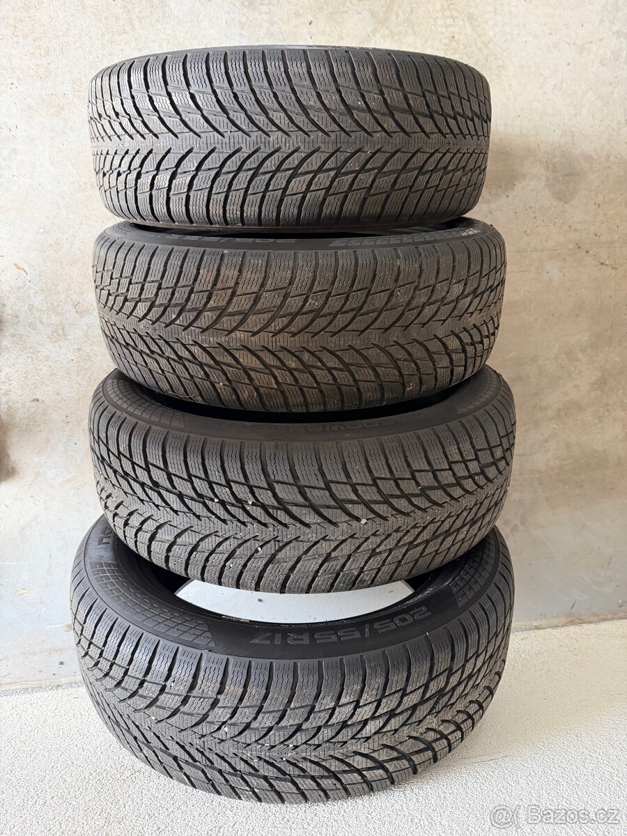 205/55 R17 - Nokian - DOT 2024 - 2