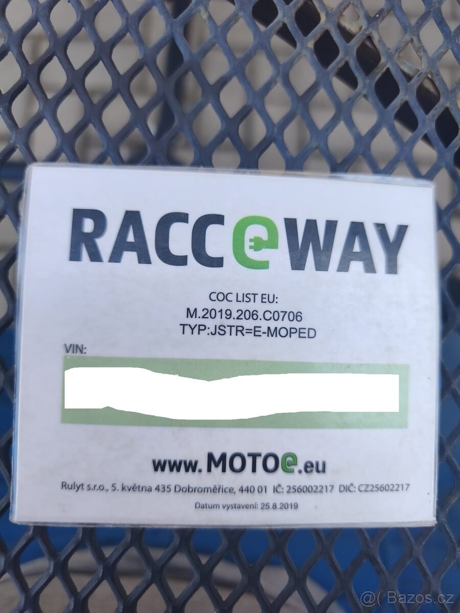 E-Moped Racceway - 2
