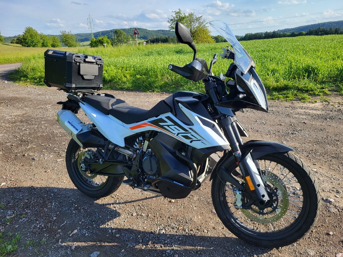 KTM 790 adventure