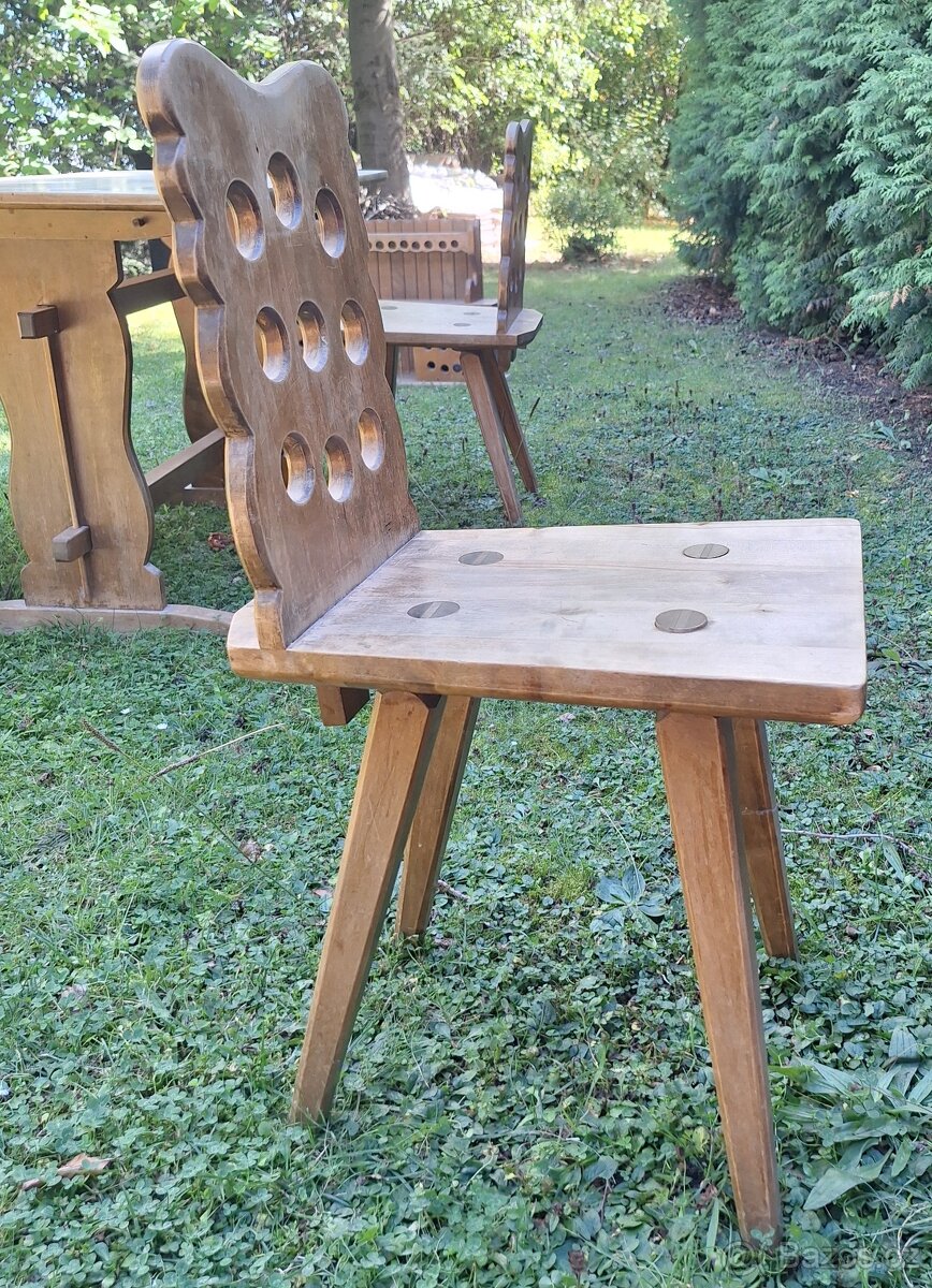 Prodám židle, stůl a poličku - 2