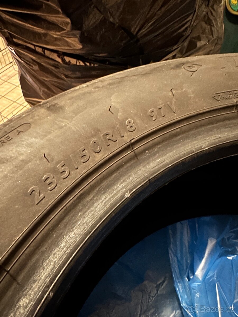 Prodám sadu letních pneumatik Dunlop SP Sport Maxx GT MO - 2