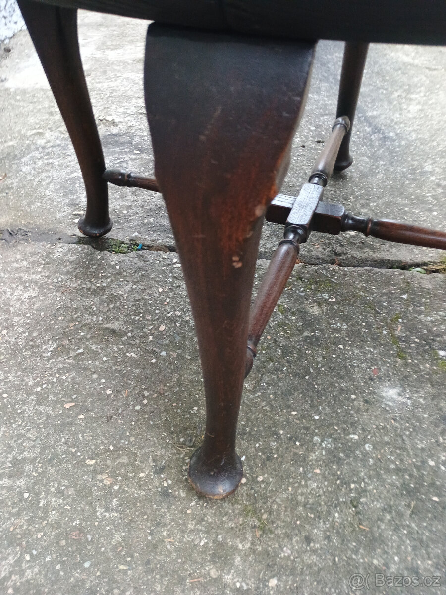 Starožitný dřevěný stůl - 2