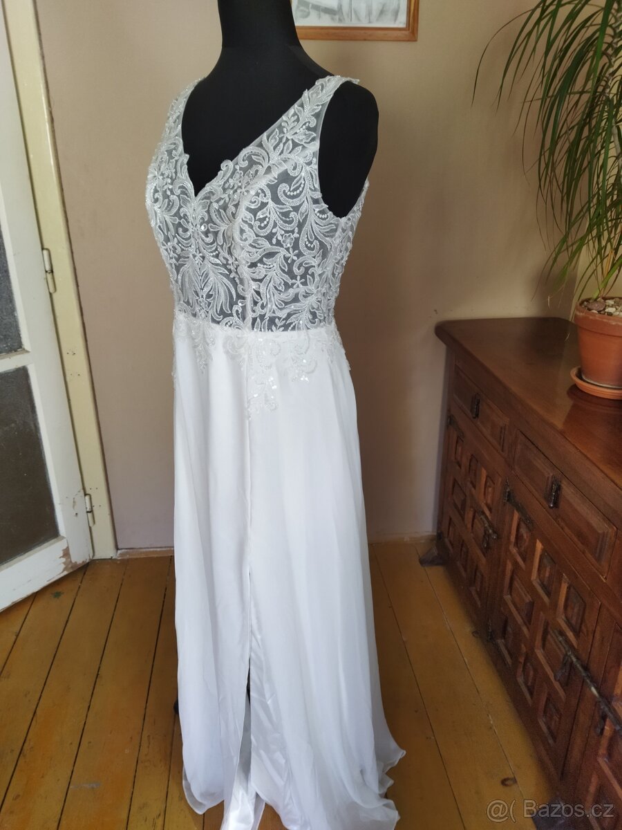 Svatební šaty vel.42 - 2