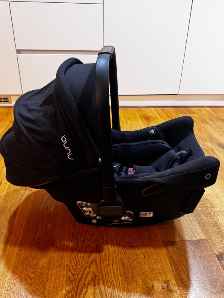 Autosedačka Nuna - 2