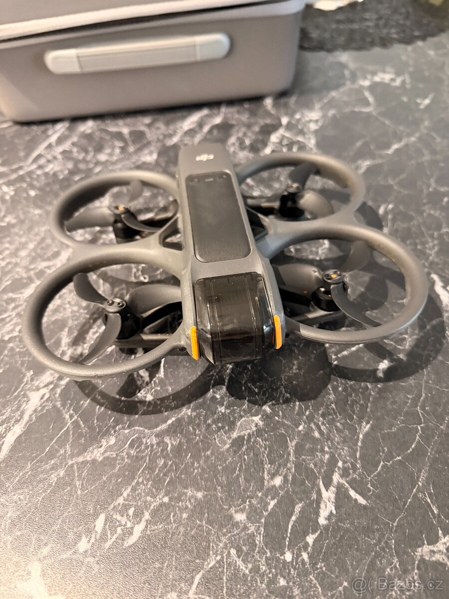 DJI AVATA 2 Fly More Combo (Three Batteries) - 2