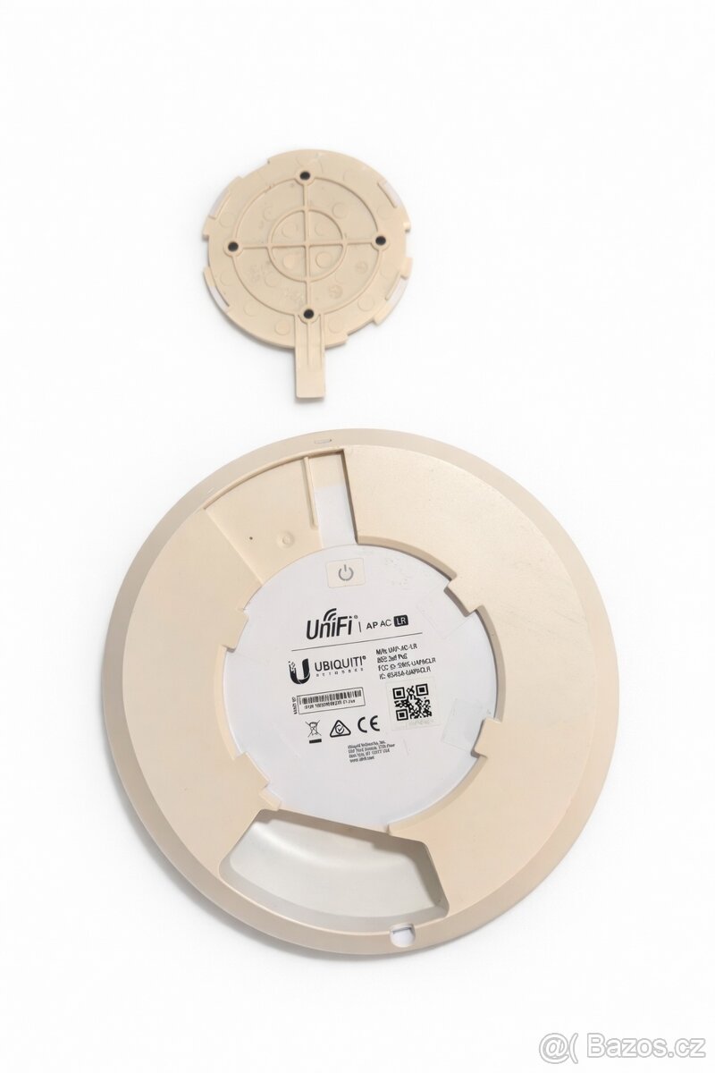Ubiquiti UniFi AP AC LR + PoE adaptér - 2