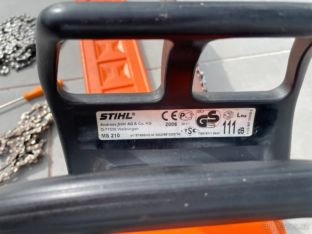 motorová pila STIHL - 2