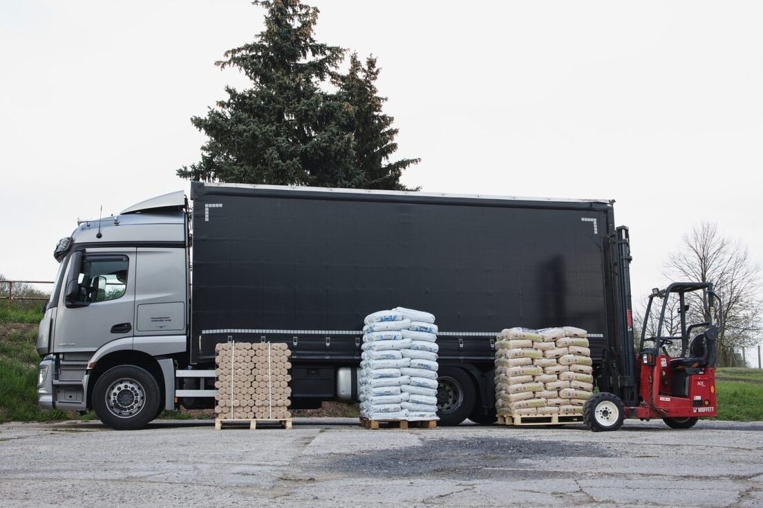 Řidič C + E pro rozvoz pelet vnitro - 2