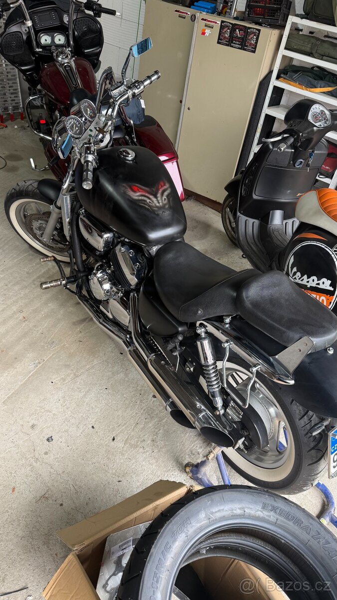 Honda Magna - 2