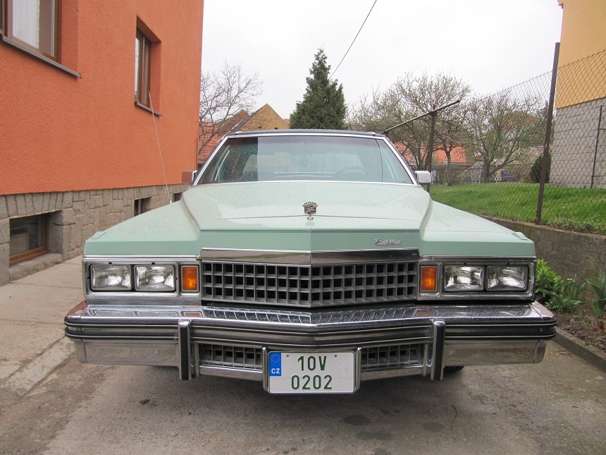 Cadillac sedan deville - 2