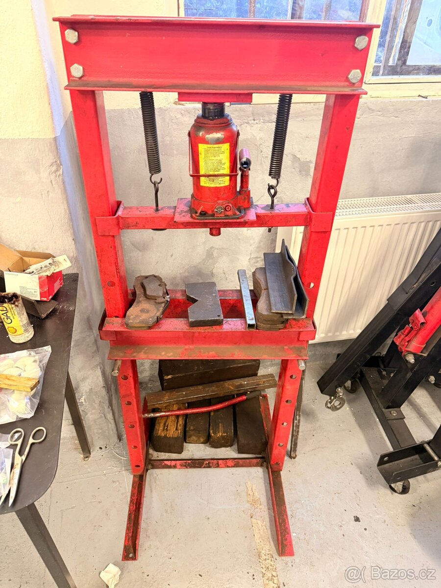 Hydraulický dílenský lis nosnost 20T - 2