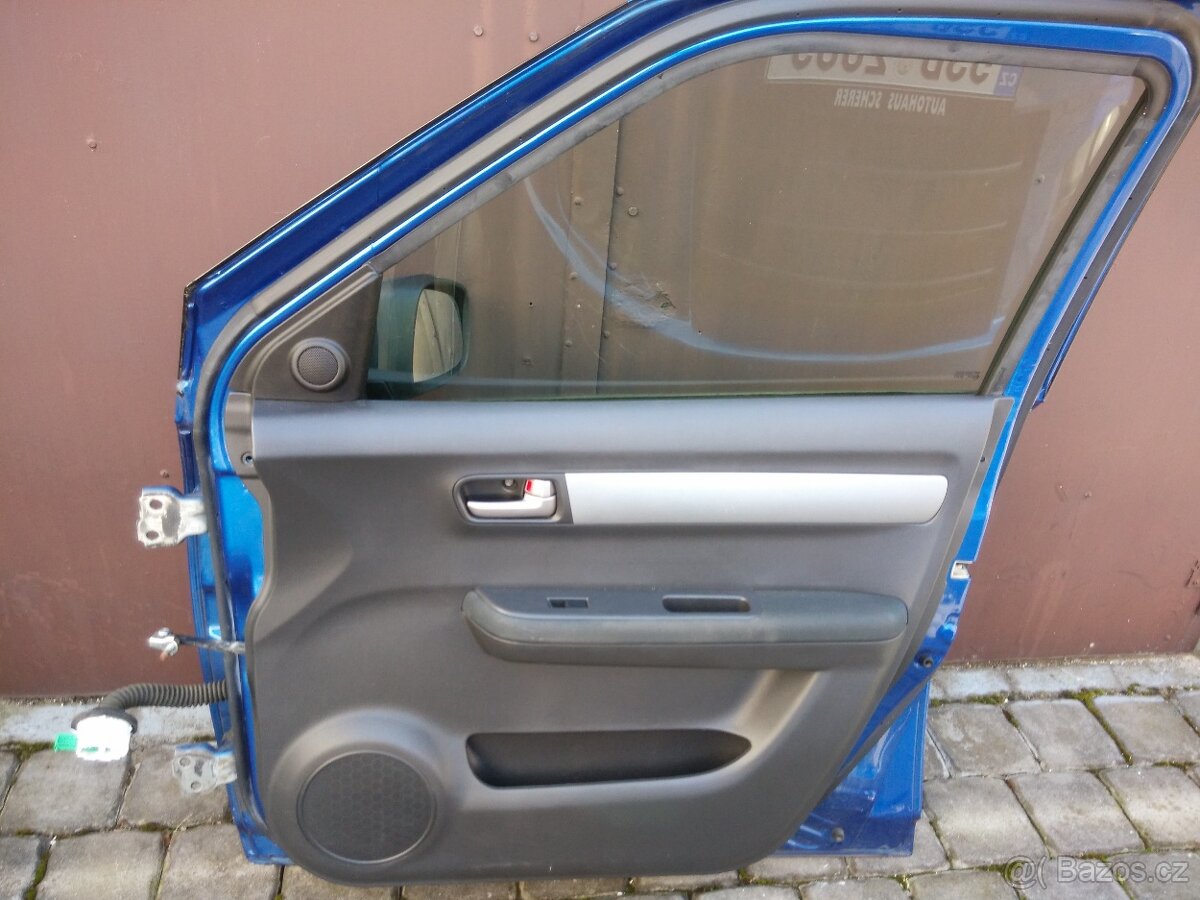 Suzuki swift pravé přední dveře - 2