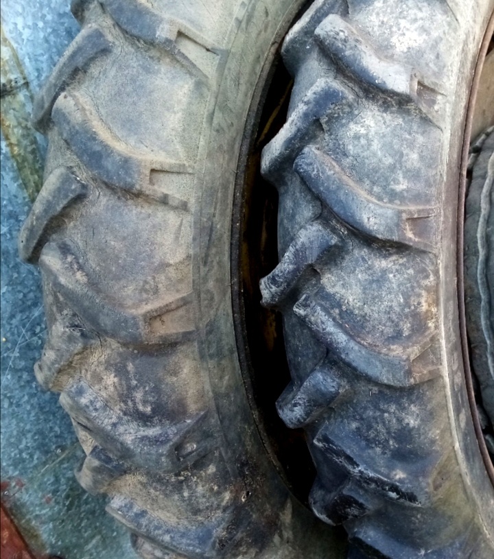 Traktor Rs-09 Gt-124 Rs 09 Rs09 Zadní a přední kola - 2