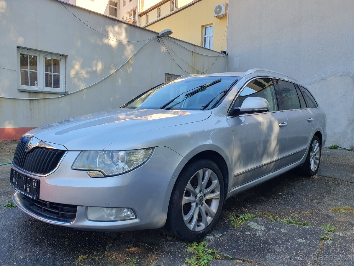 Škoda Superb Combi Elegance 2,0TDi 125kW DSG - 2