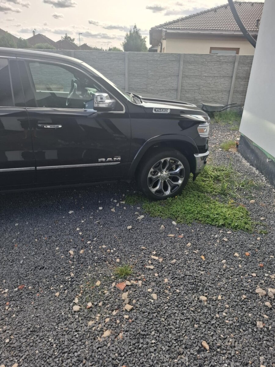 RAM 1500, 5,7 hemi stav nového vozu - 2