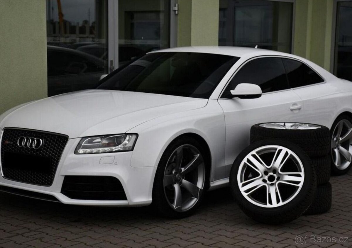 Audi RS5 4.2FSI V8 QUATTRO B&O CARBON - 2